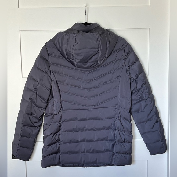 32 degree winter puffer jacket. Size large. - Picture 2 of 5